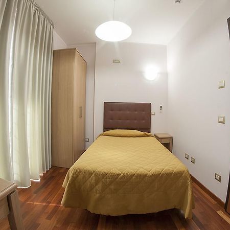 Domus Traiani Fiumicino Hotel Room photo