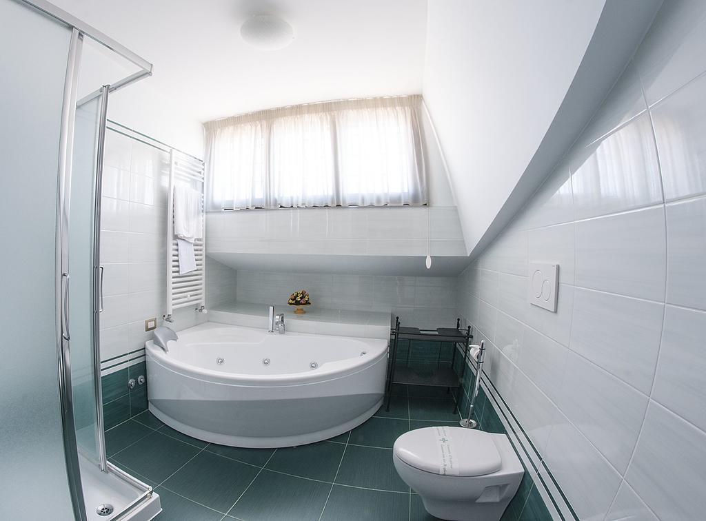 Domus Traiani Fiumicino Hotel Room photo